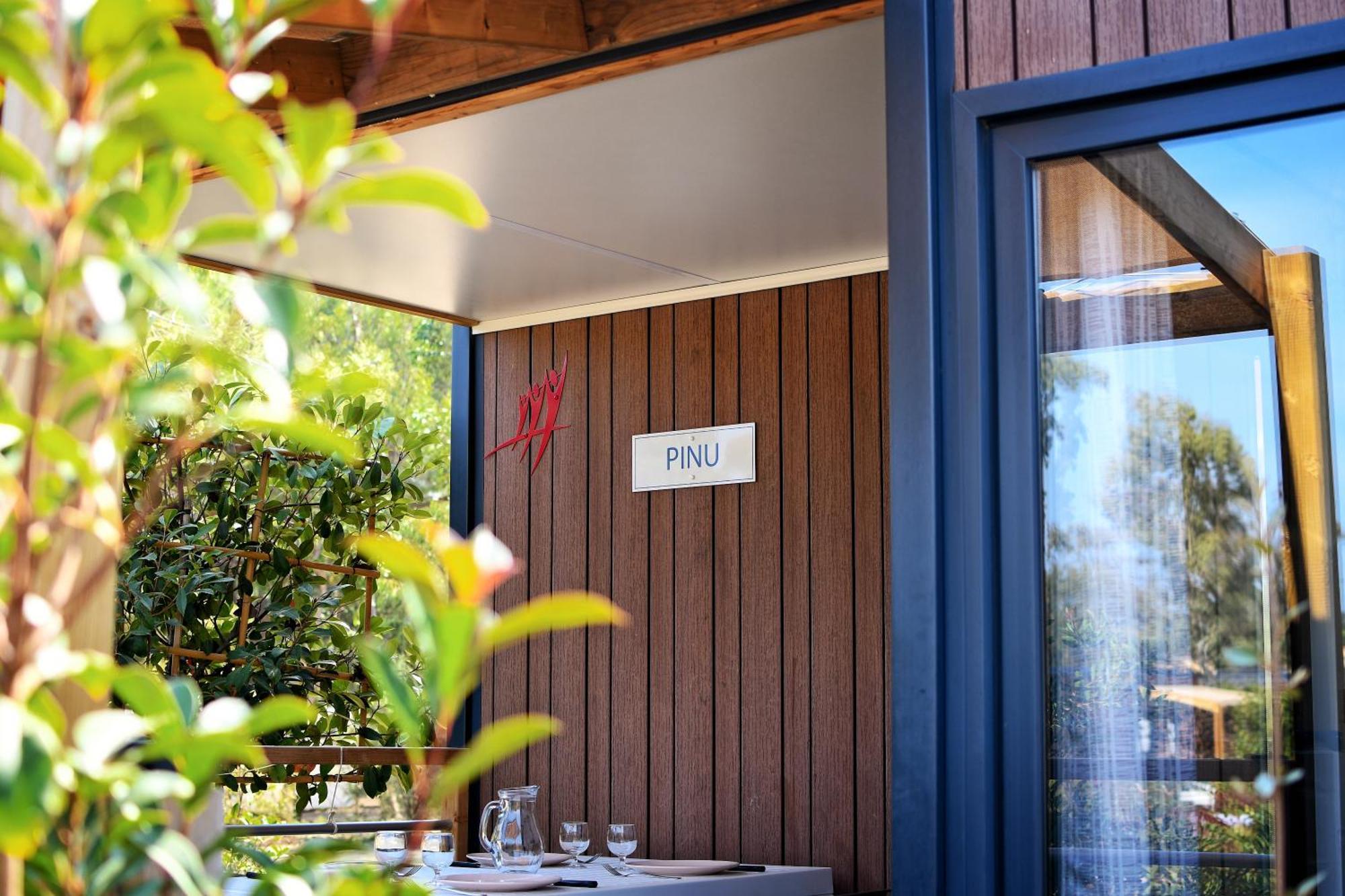 Camping Bella Vista Calvi  Eksteriør bilde